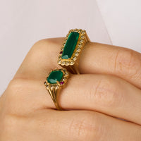 Bague en or jaune sertie de diamant - Calcédoine verte & Rubis