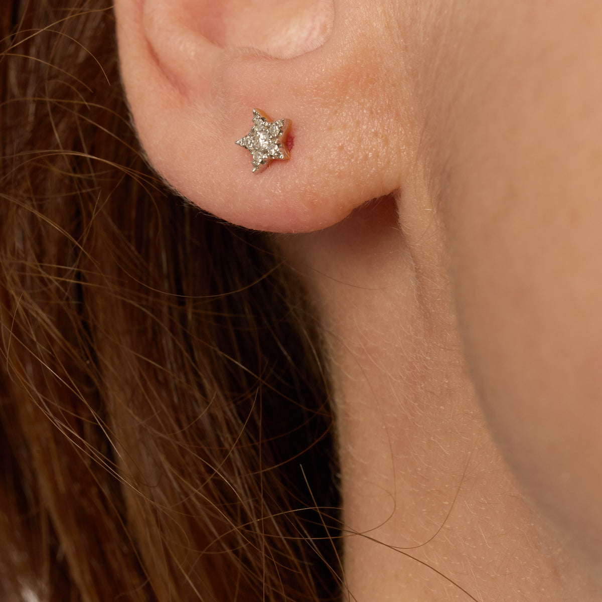 PrixTroca:320€_VentesTroca:0_QtyTroca:1_ST:0%_Puces d'oreilles Magic Touch en Or jaune 18K sertie de diamants - Jaune