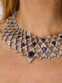 1qty NEW / Argent Rhodié Collier Illusion Burmalite bleu saphir taille ovale et Burmalite blanche en argent rhodié // RECO : 2160€