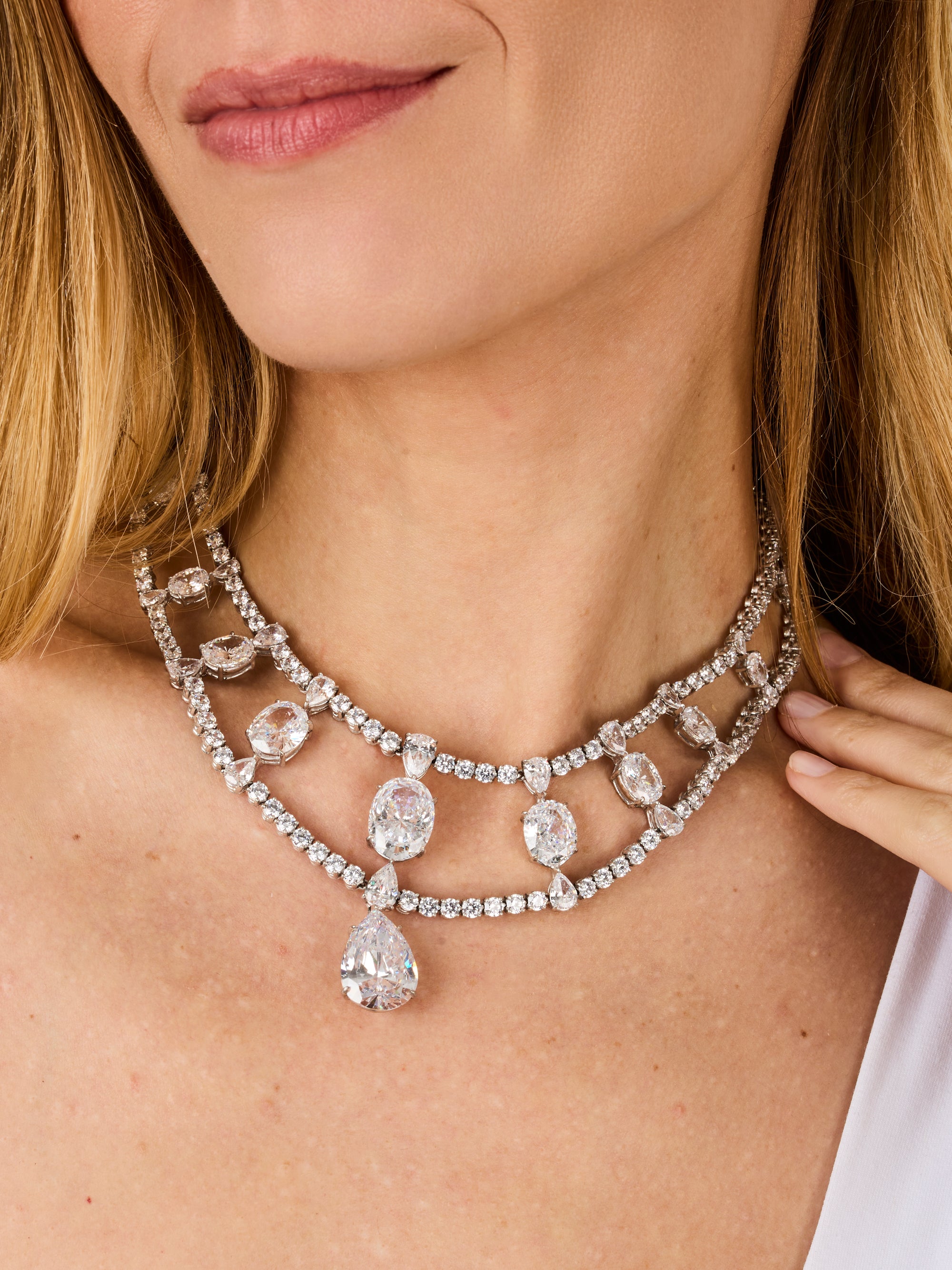 2qty NEW / Argent Rhodié Collier Victoria en argent rhodié 925/1000 // RECO : 2250€