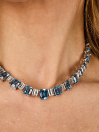 1qty NEW / Argent Rhodié Collier Burmalite taille baguette blanche et taille émeraude Burmalite couleur aigue-marine en argent rhodié // RECO : 2625€