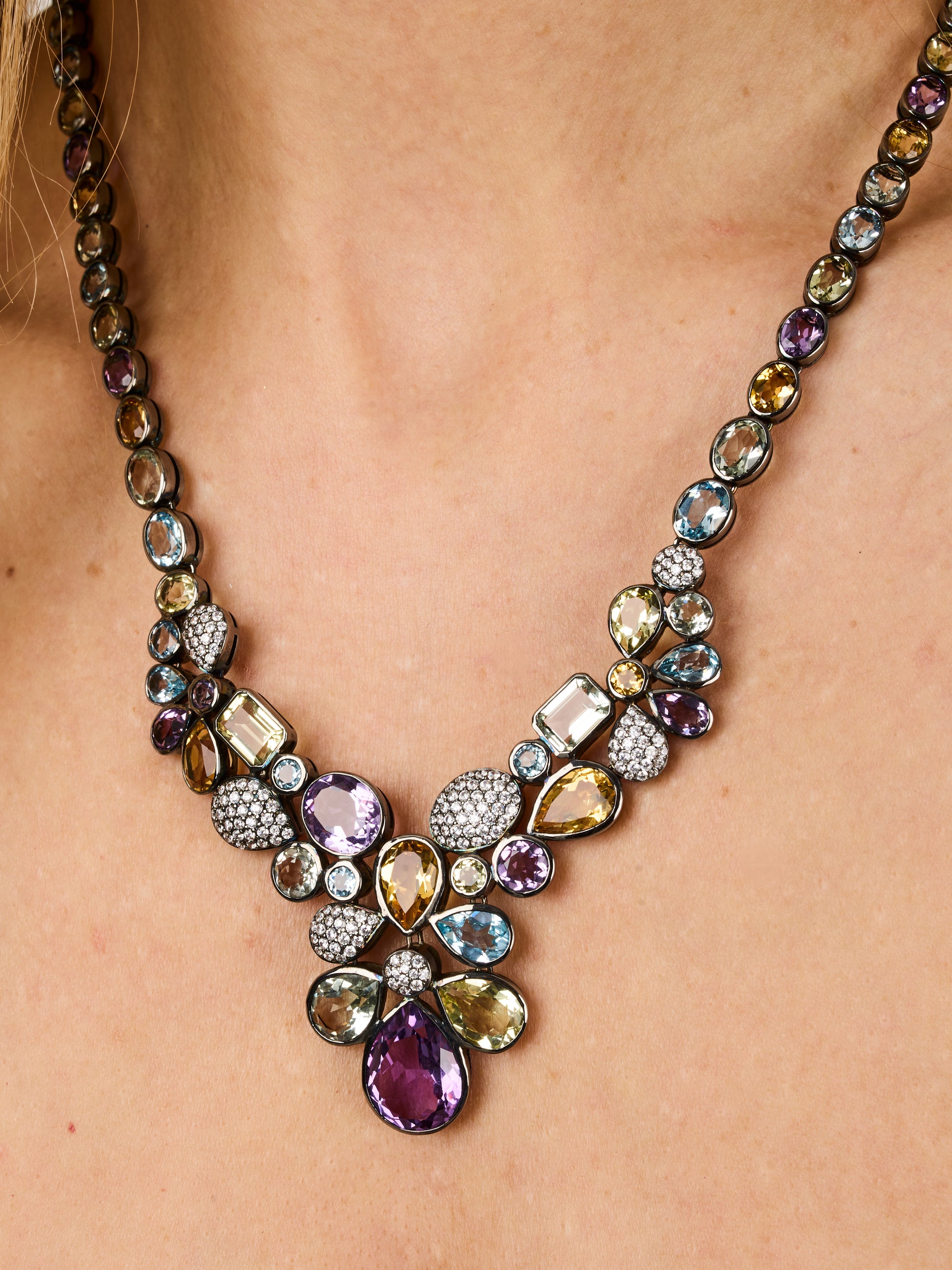 2qty NEW / Argent Collier multipastel sur argent noirci serti de lemon quartz 9 // RECO : 840€