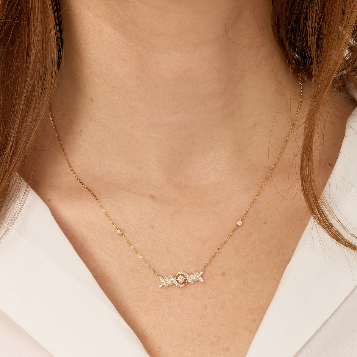 PT2_PrixTroca:1085€_VentesTroca:0_QtyTroca:1_ST:0%_Collier Barbelé en Or jaune 18K serti de diamants - Jaune