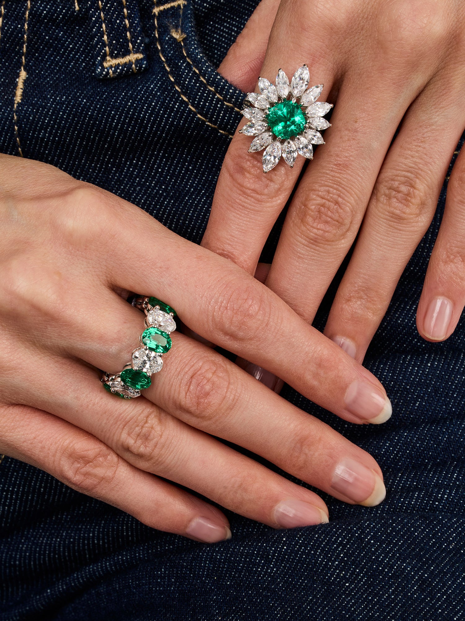 1qty NEW / Or blanc 18 ct Alliance en or blanc 18 carats sertie de diamants synthétiques taille ovale 5 // RECO : 6860€