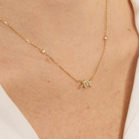 PT2_PrixTroca:525€_VentesTroca:0_QtyTroca:1_ST:0%_Collier Barbelé en Or jaune 18K serti de diamants - Jaune