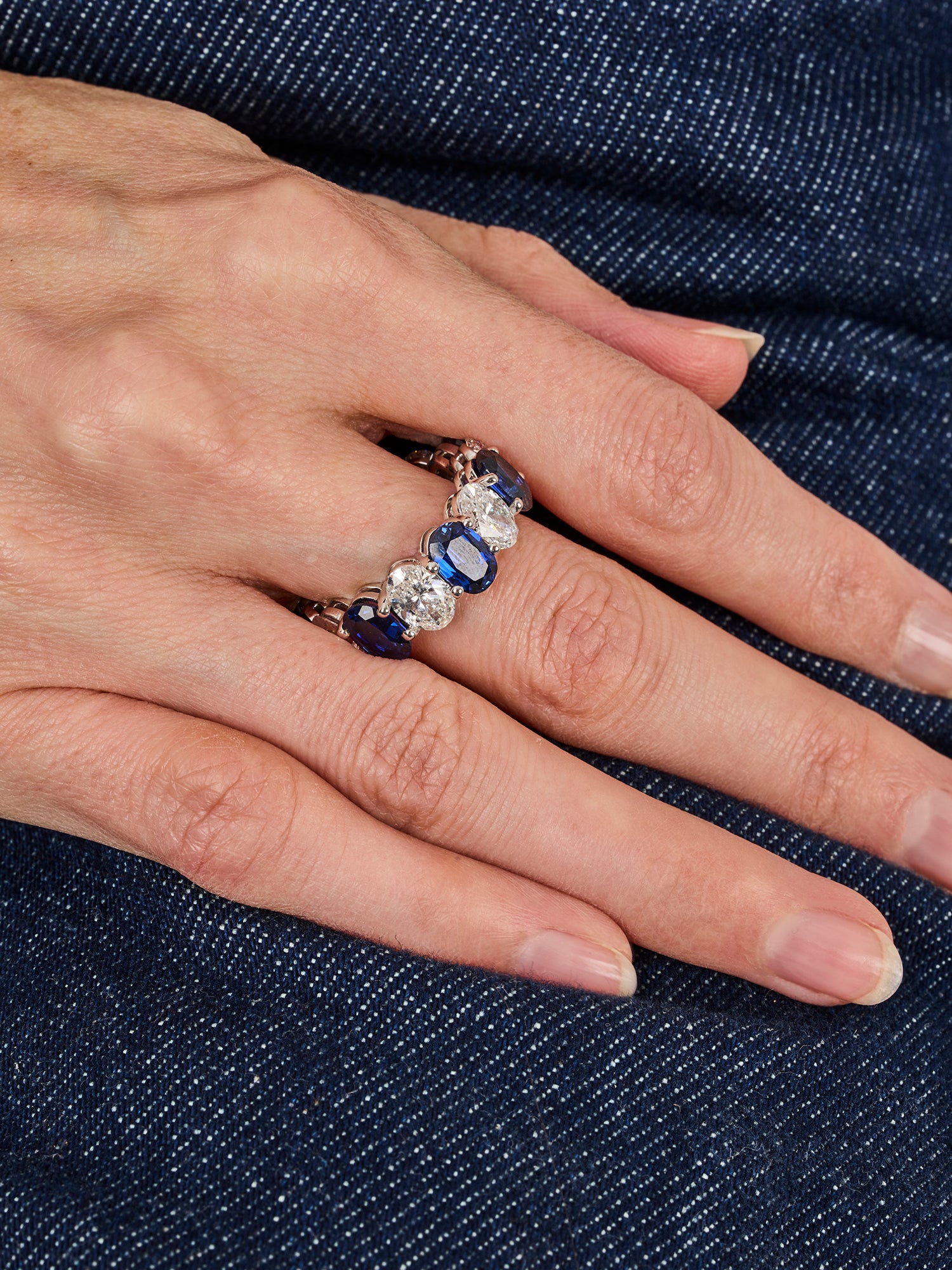 1qty NEW / Or blanc 18 ct Alliance en or blanc 18 carats sertie de diamants synthétiques taille ovale 5 // RECO : 6440€