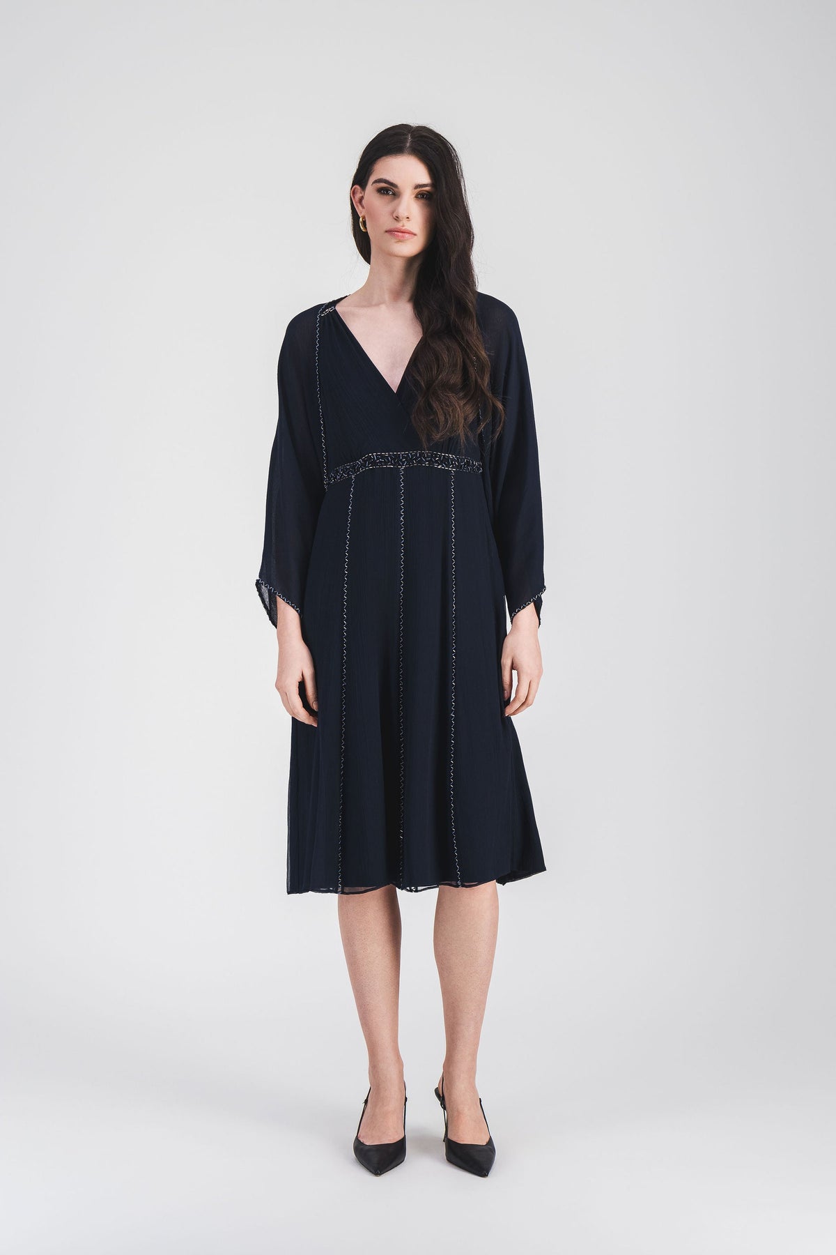 Robe courte col v broderie - Marine