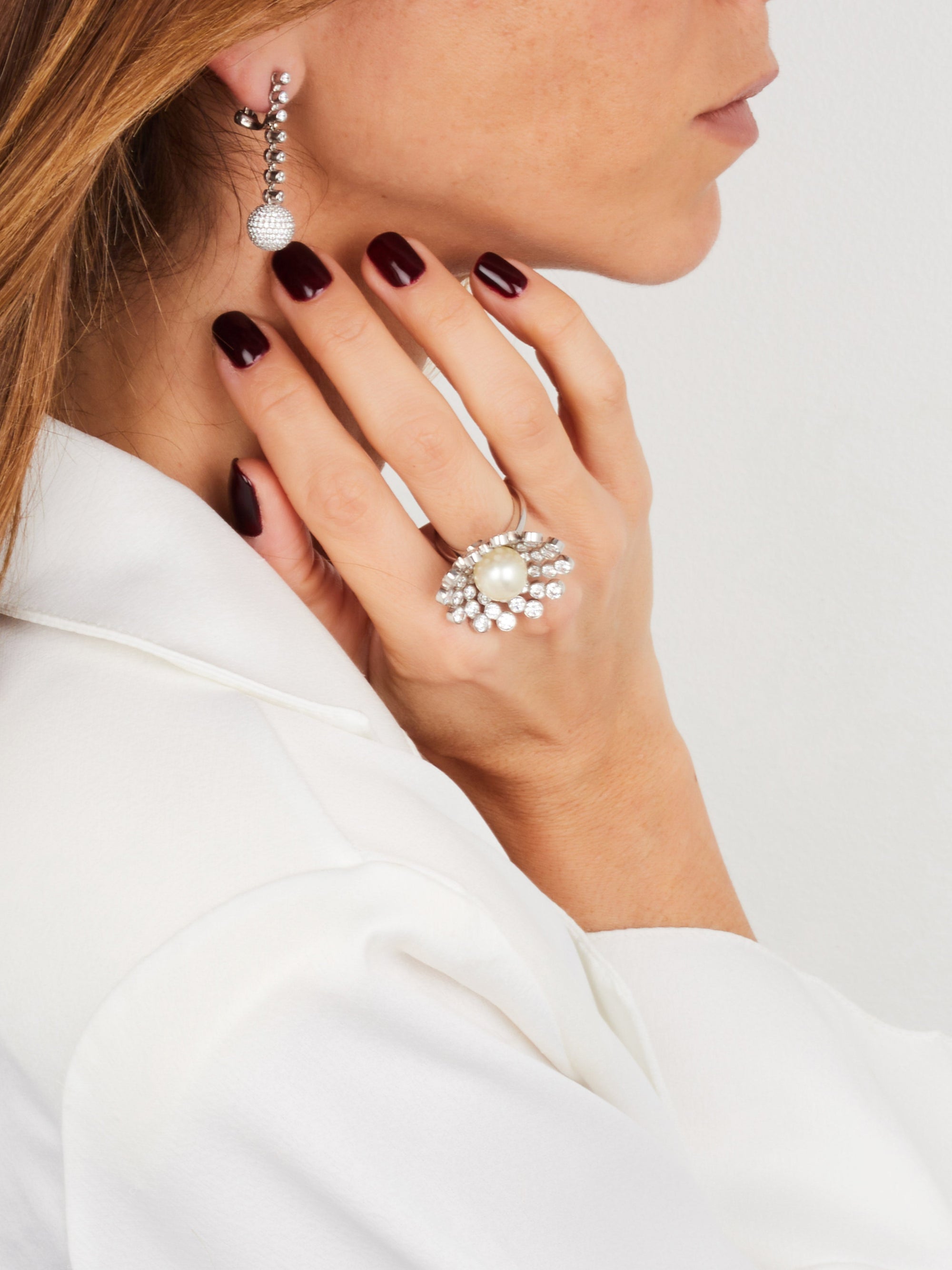 1qty DJV / QTY DISPO : 3-QTY VENDUES : 0-ST : 0% PRIX DJV : 450€ // Argent Rhodié Boucles d'oreille sur argent rhodié système mixte serties de Burmalite™ taille brilant sertis clos /// RECO : 460€