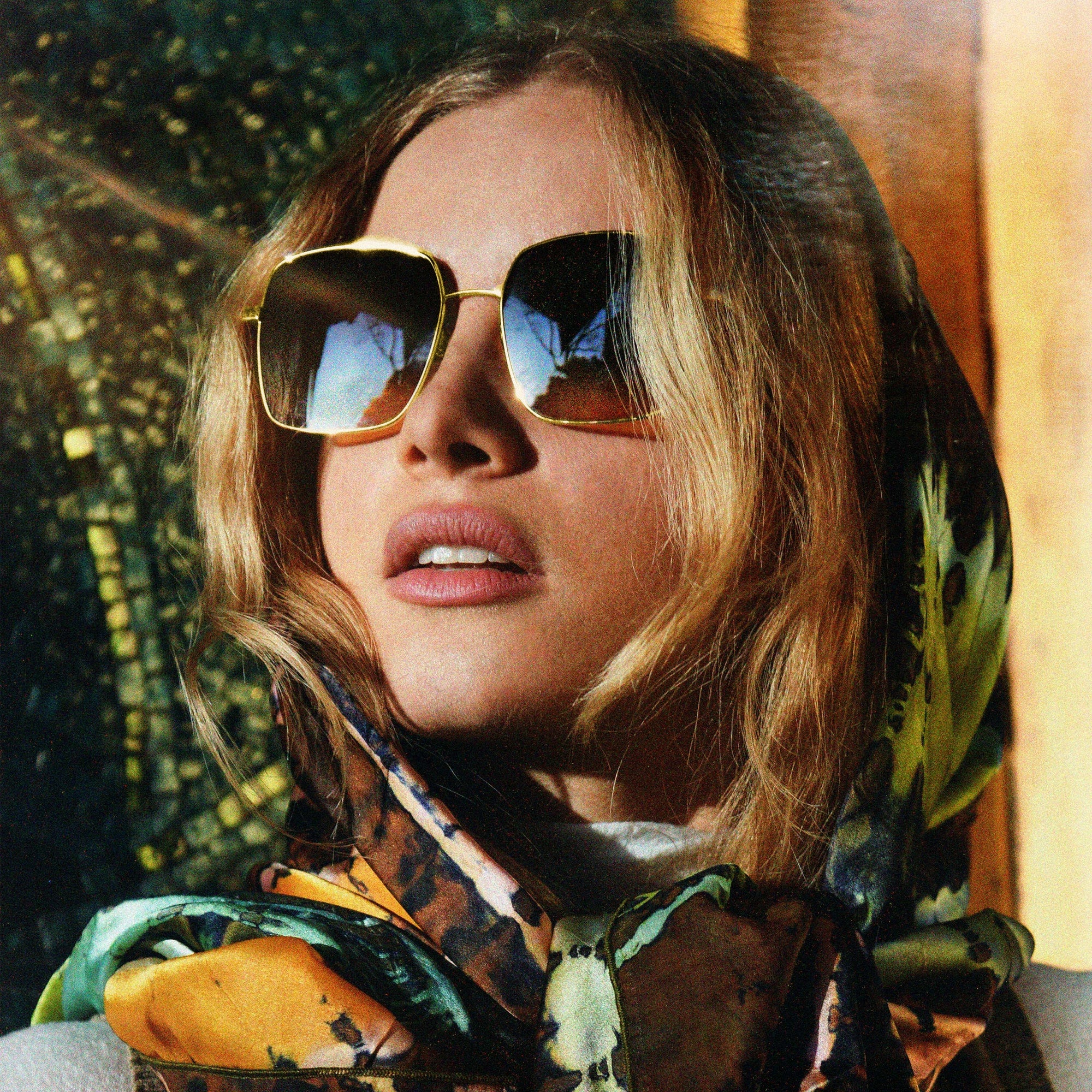 ZZ HORS LIGNE Lunettes de soleil Claris Virot x Simple Sunrise Sharon