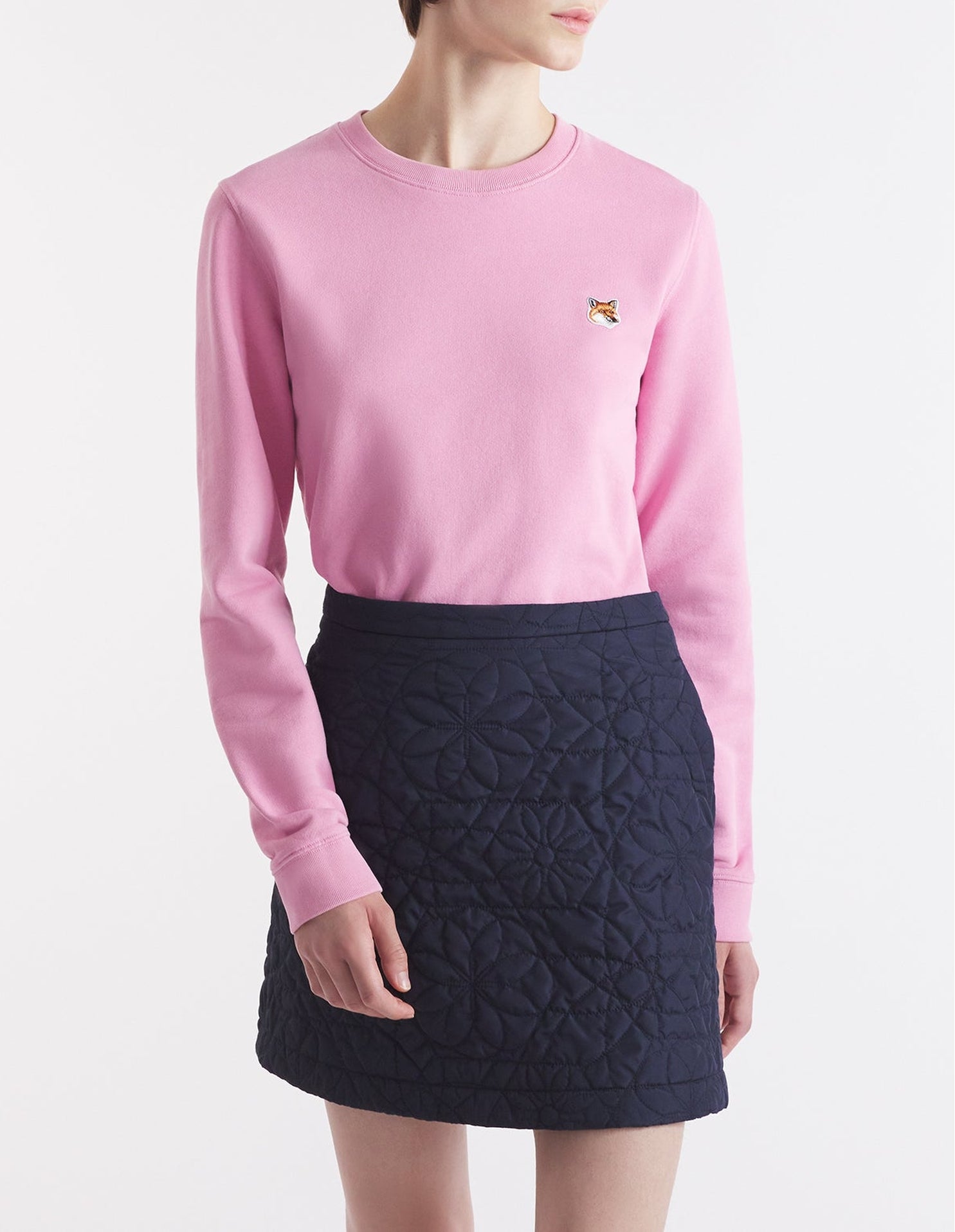 Sweatshirt à col rond avec écusson brodé - Fae Pink