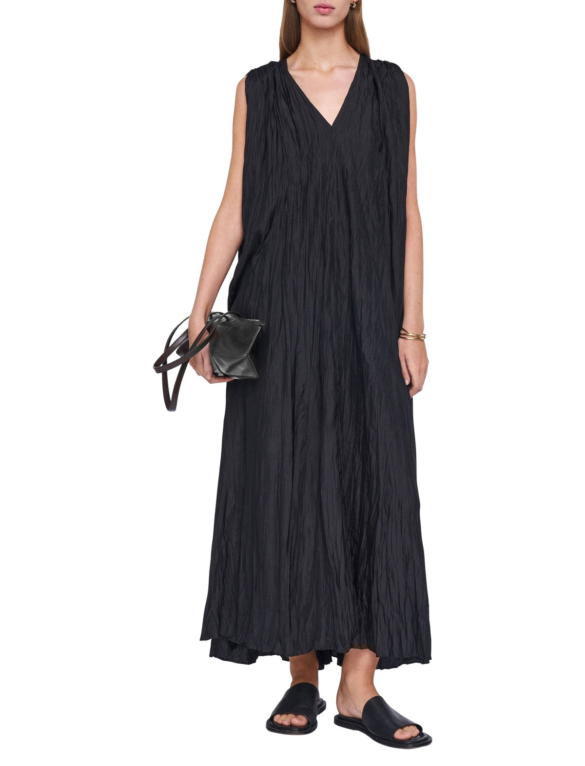 Black Robe - Black