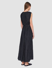 Black Robe - Black