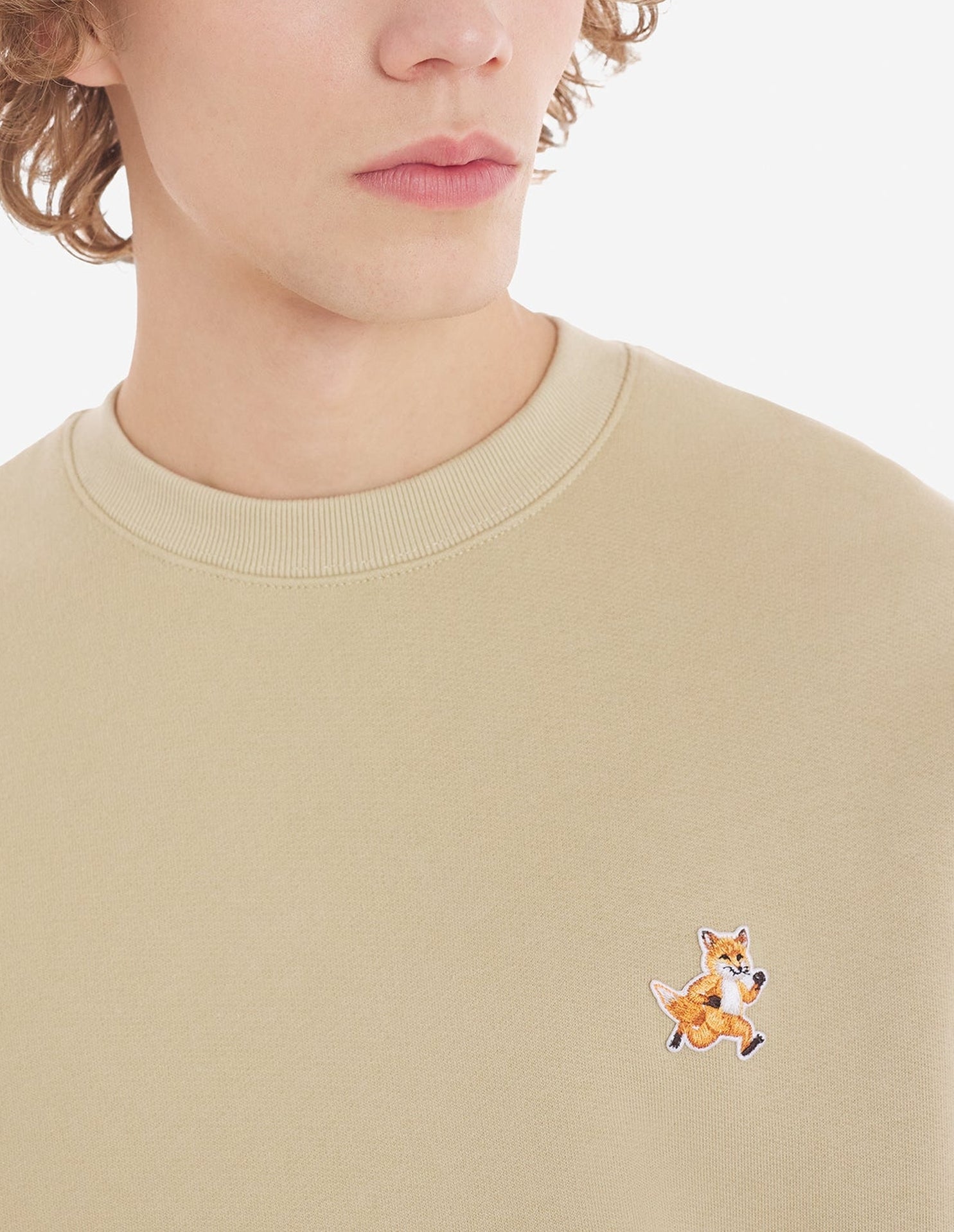 Sweatshirt à col rond avec écusson - Maltshake