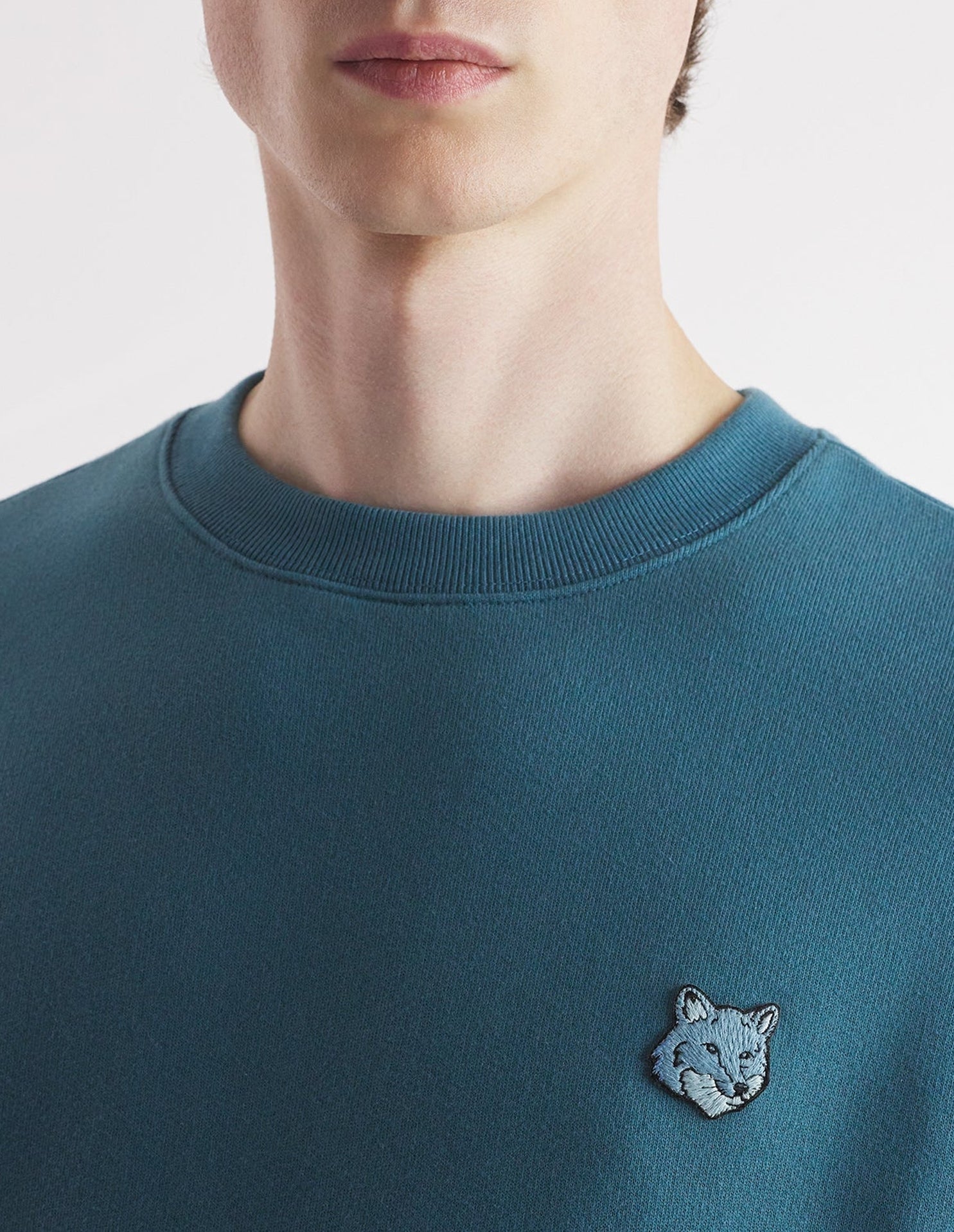 Sweatshirt Bold Fox Head avec écusson - Lake Blue