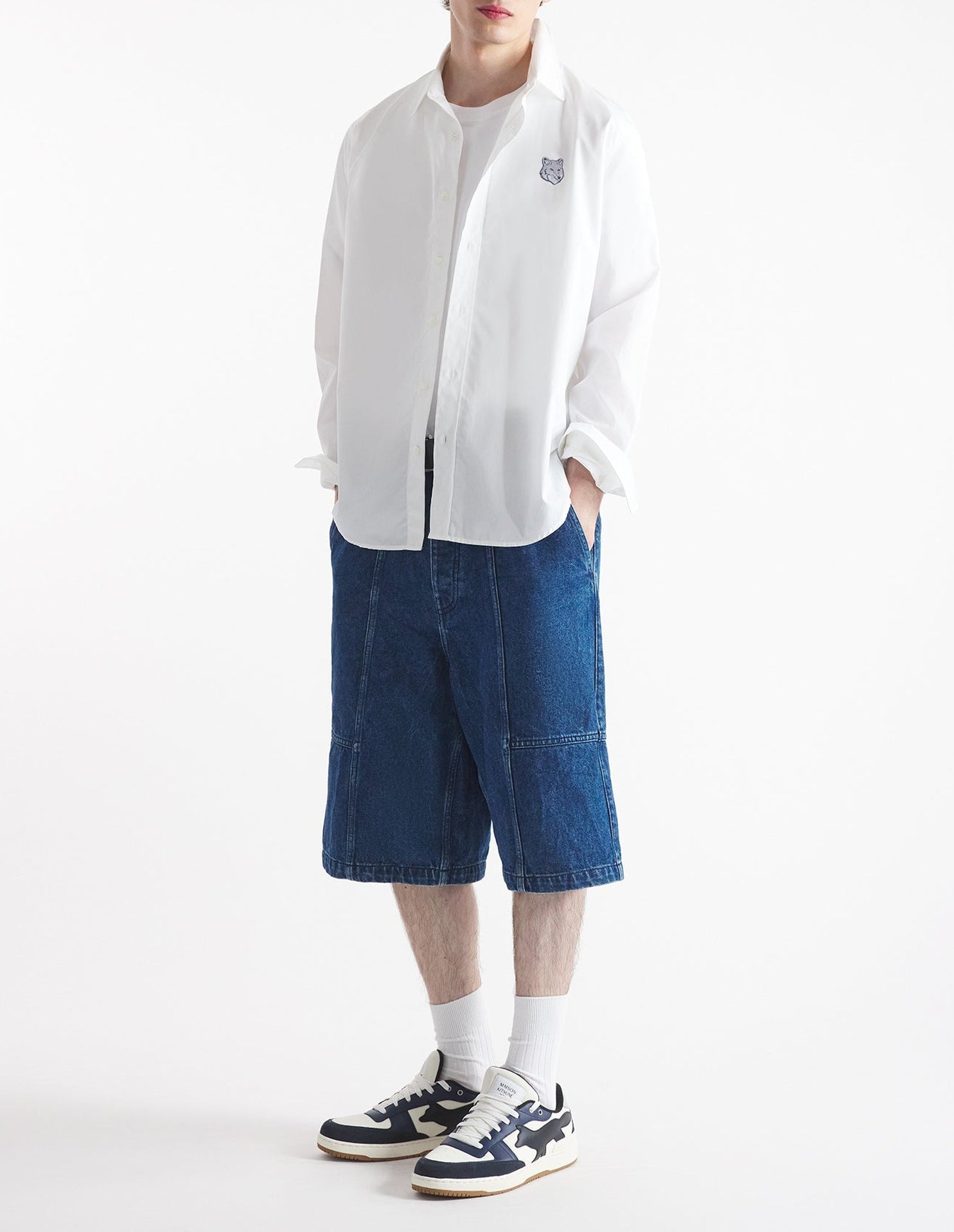 Shirt with printed logo - White