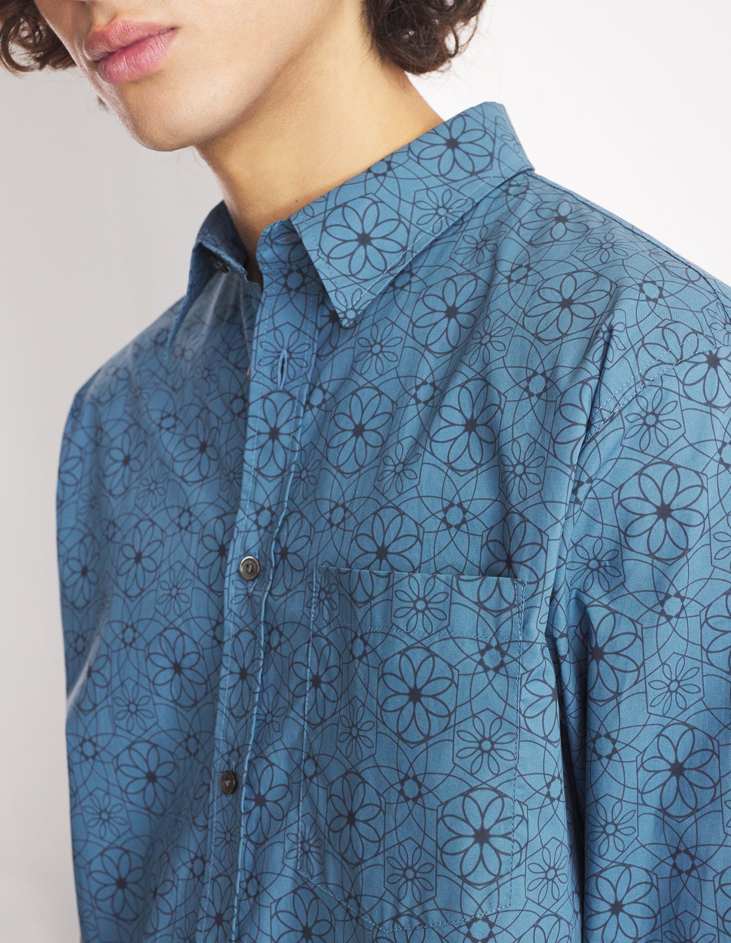 Kaleidoscope print casual shirt - Lake Blue