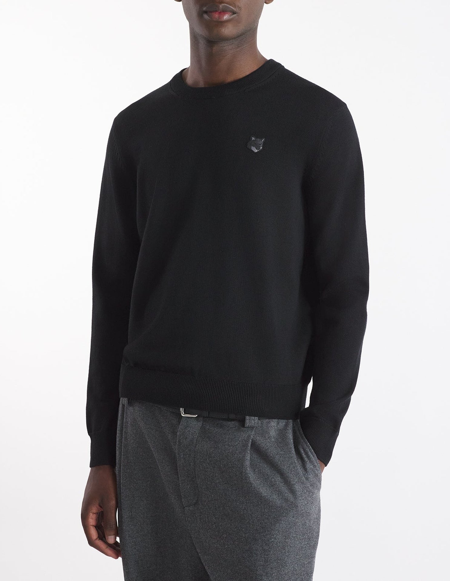 Pull brodé avec écusson en laine - Black