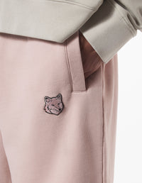 Oversize tracksuit shorts with badge - Pink Clay