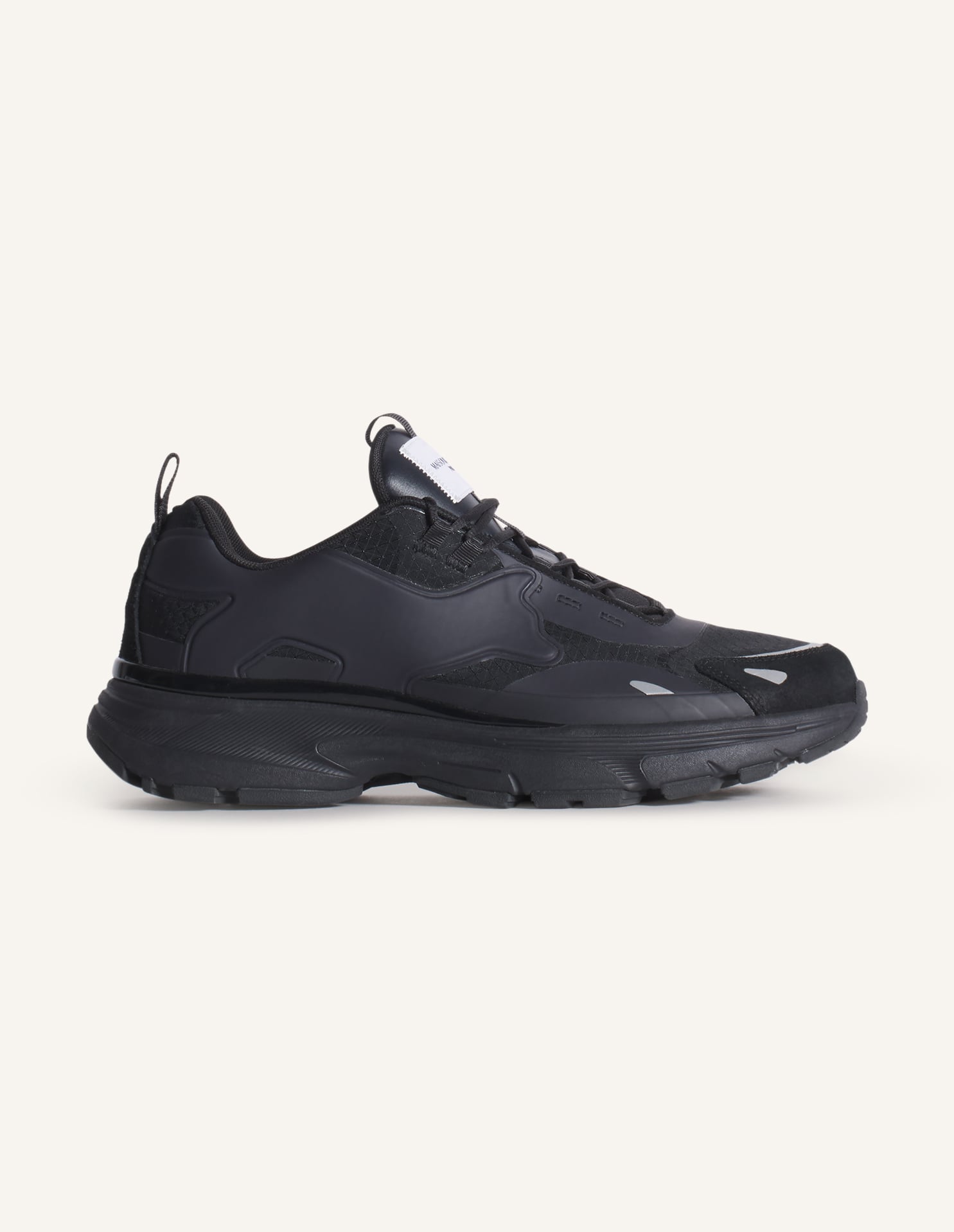 "Sora" Runners - Black