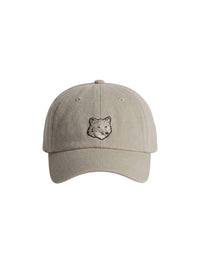 Cap with embroidered badge - Winter Twig