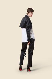 Black / BLAZER