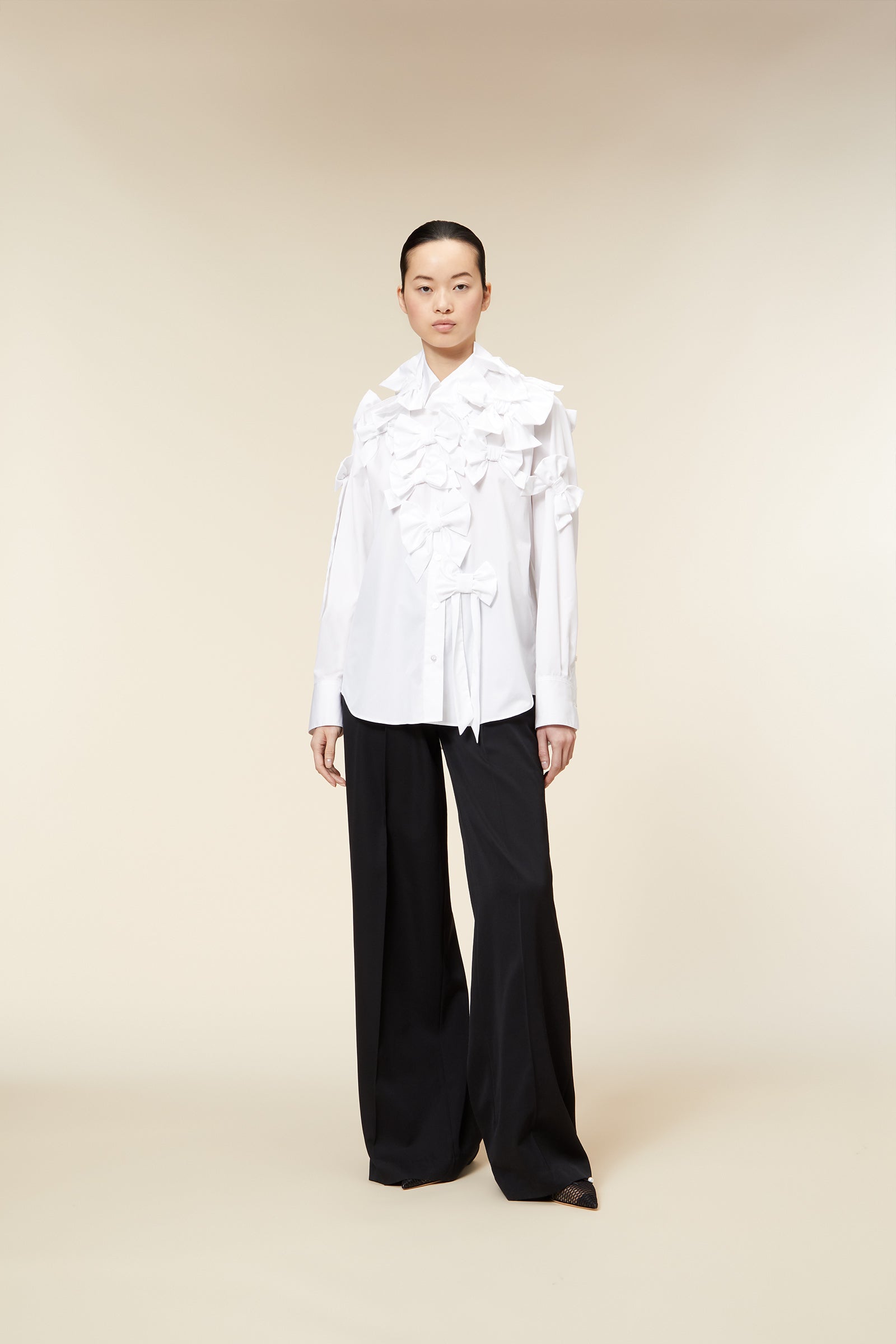 White / BOW BOUQUET SHIRT