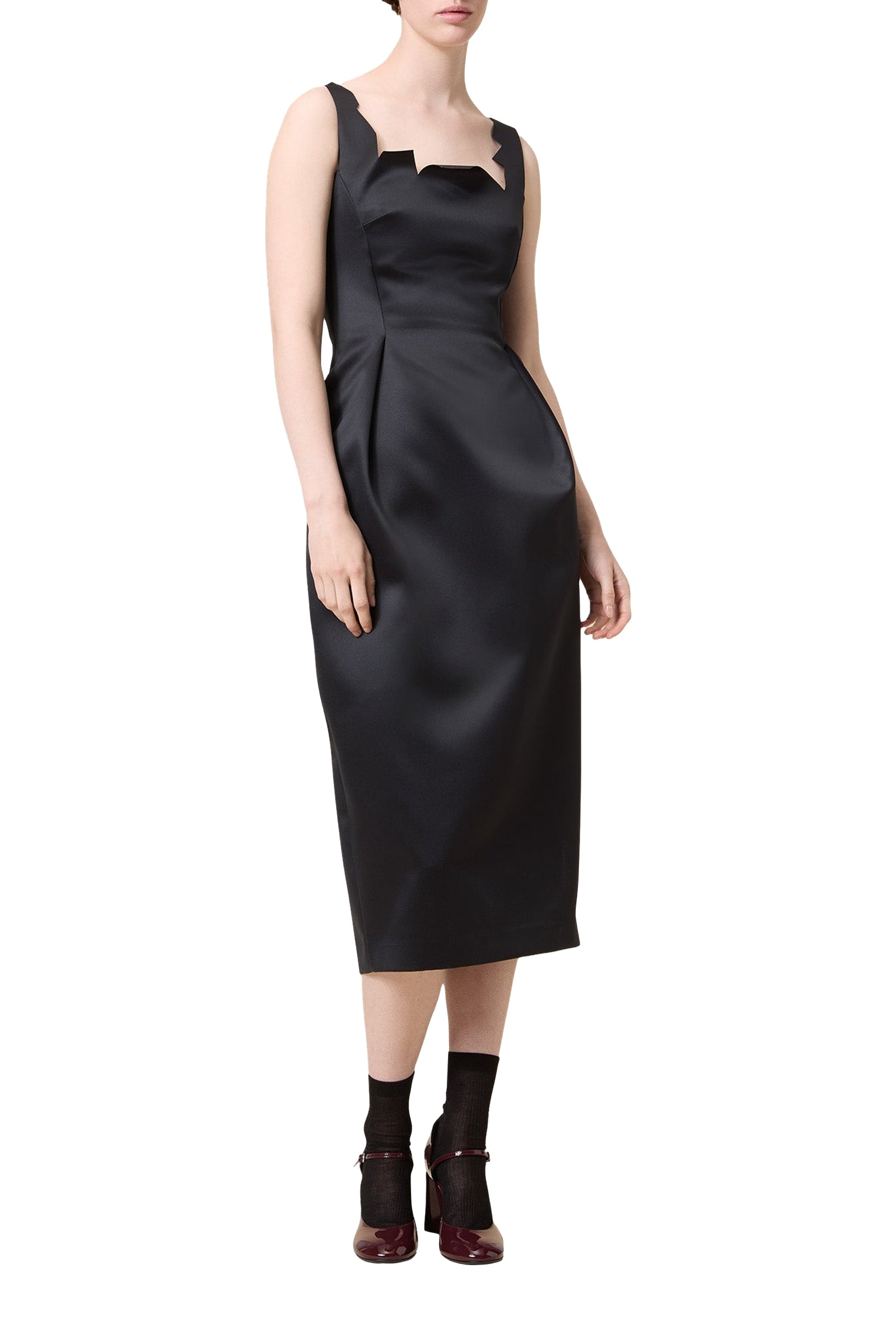 Robe travaillée à l’encolure - Black