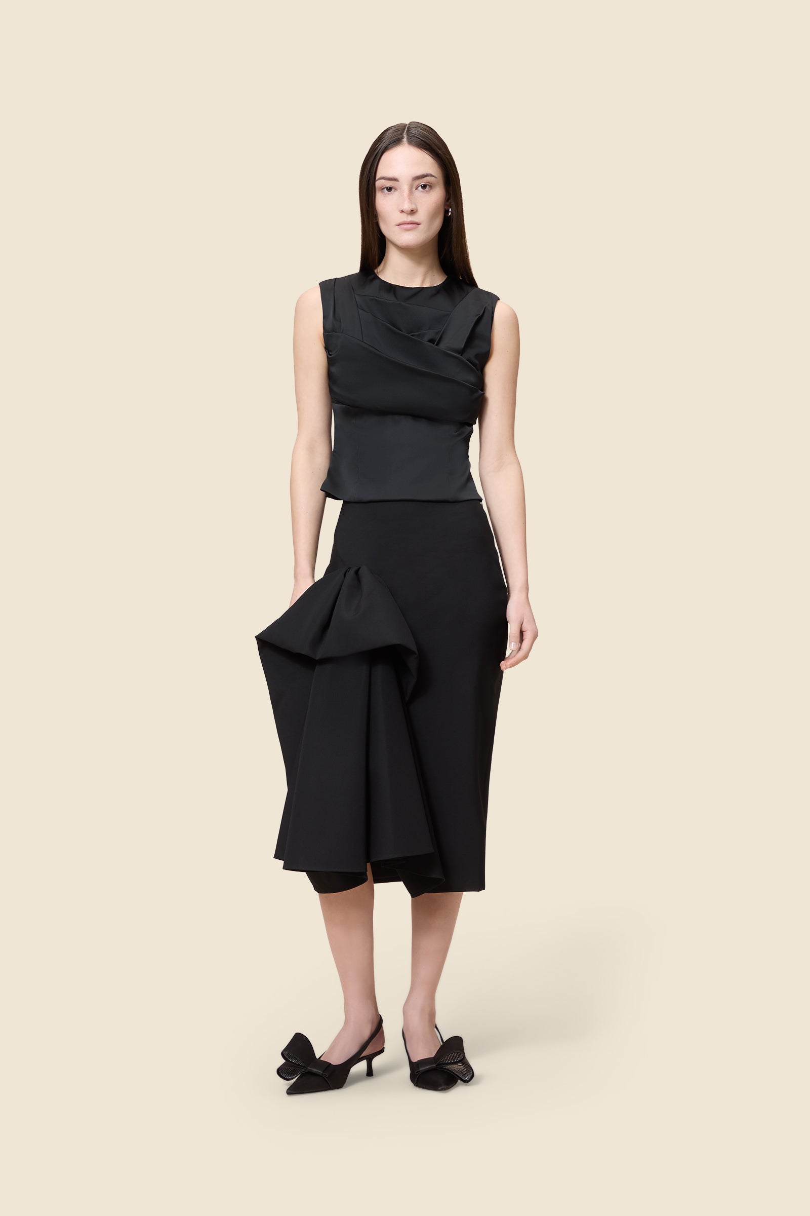 Black / PLEATED BLOUSE
