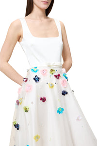 Robe trapèze brodée en soie - Multi