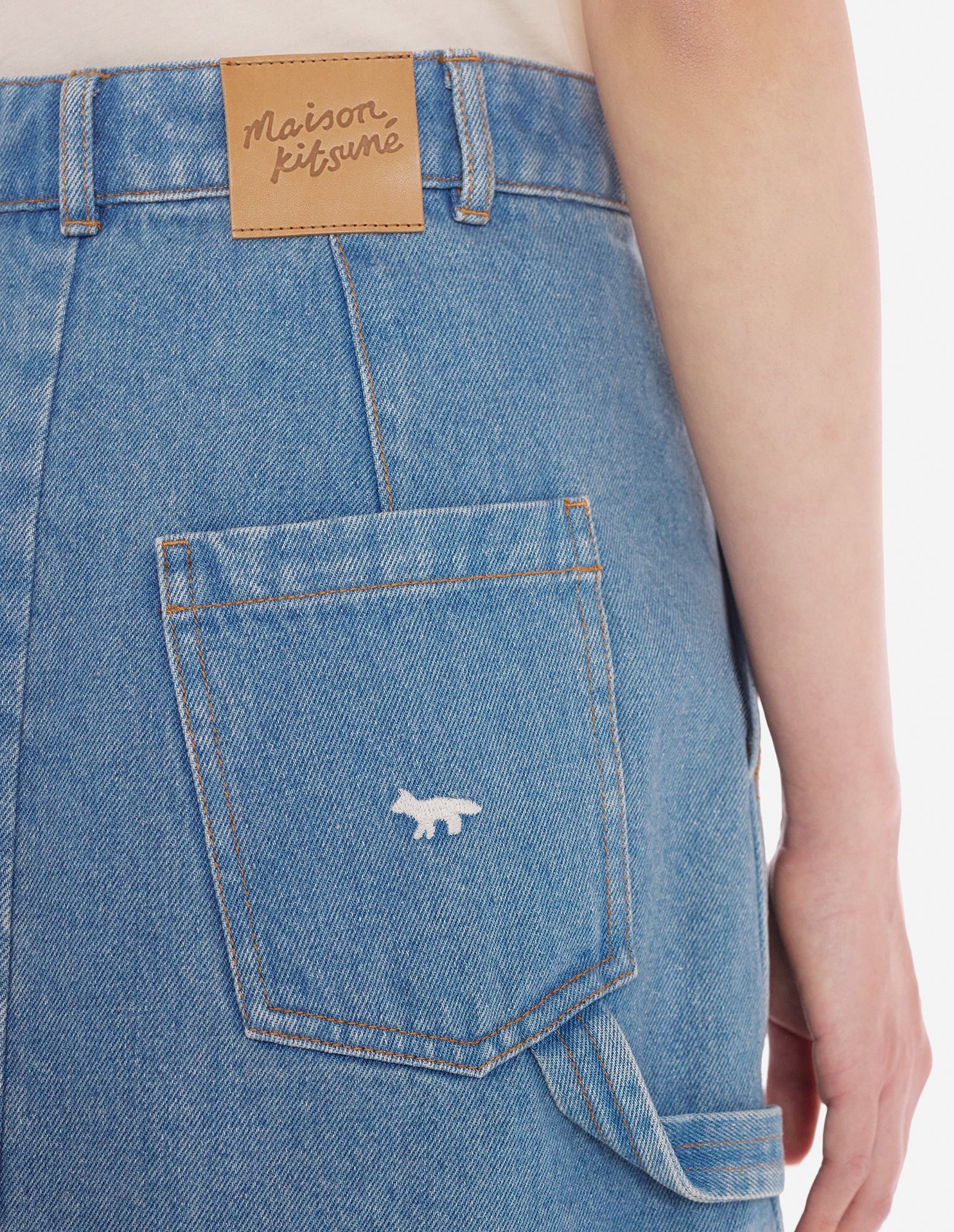 Jupe droite délavée avec broderie en denim - Light Stone Indigo