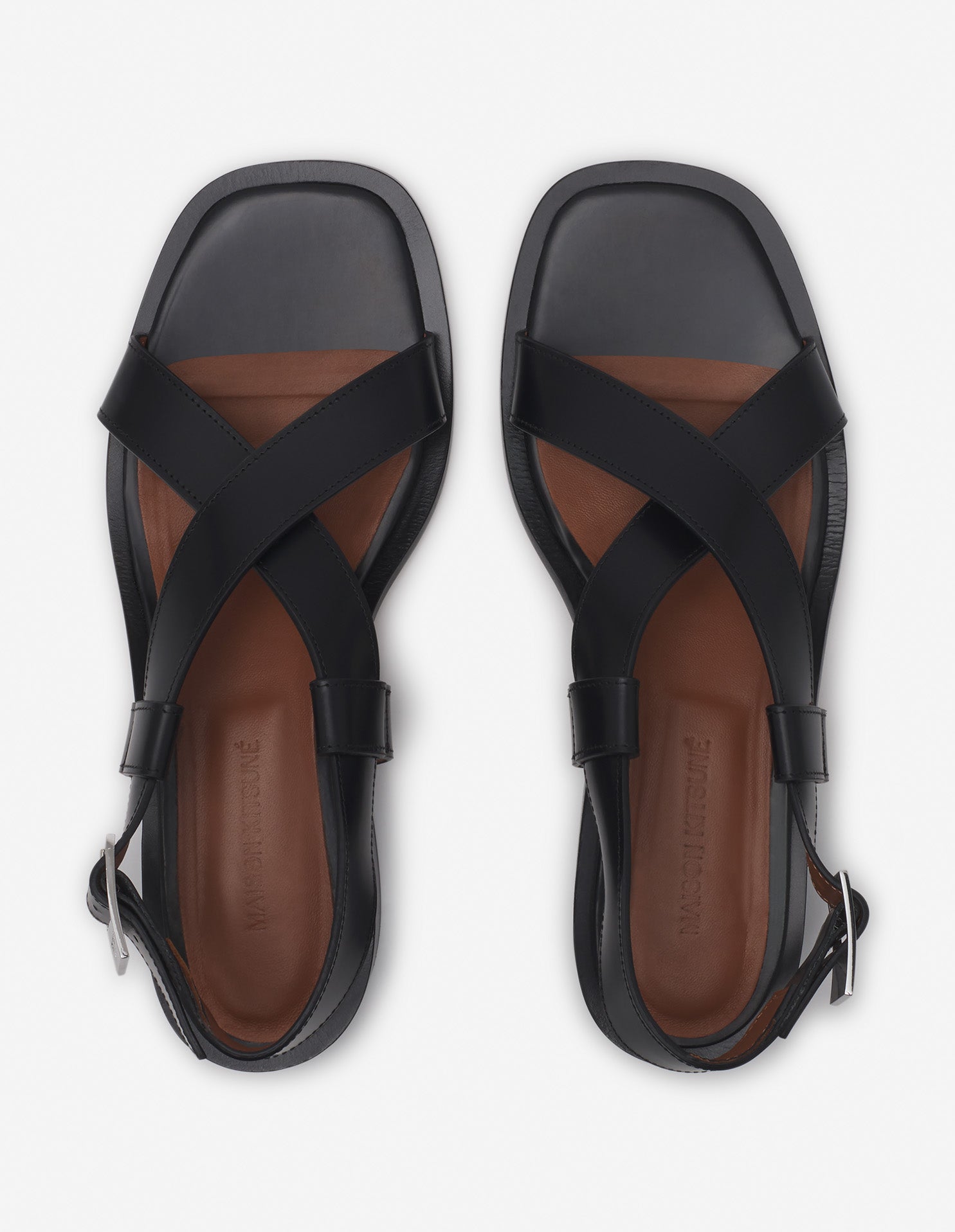Flat sandals with engraved leather buckle - Black