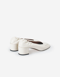 Round-toe leather pumps - Paper