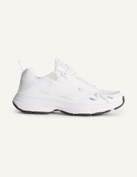 "Sora" Runners - White