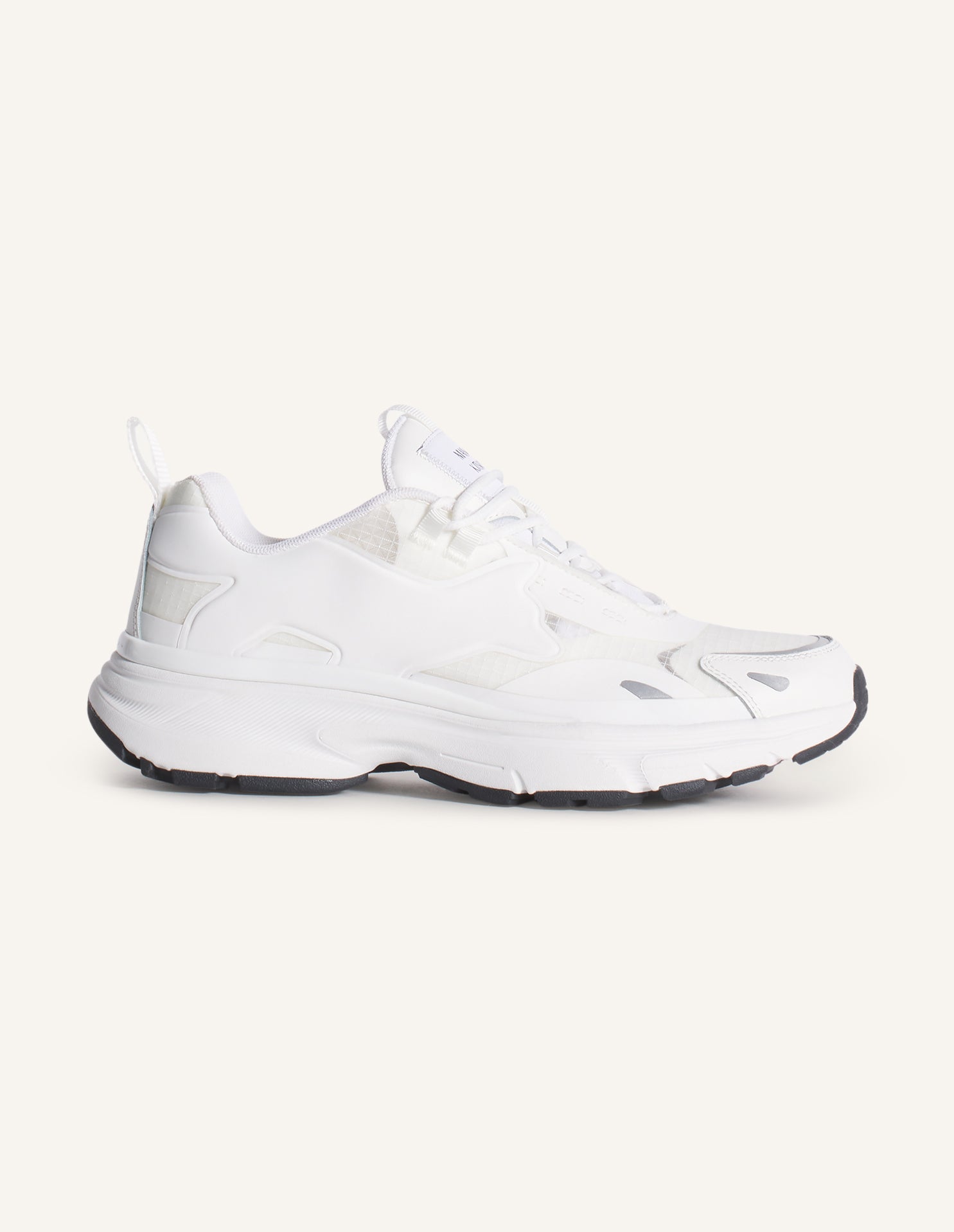 "Sora" Runners - White