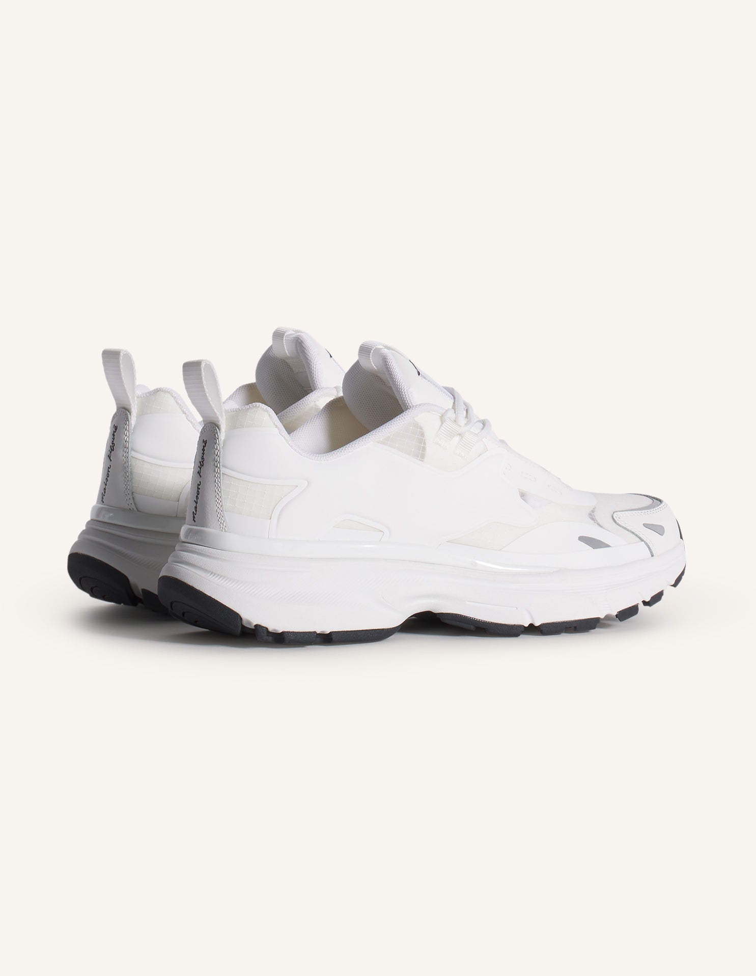 "Sora" Runners - White