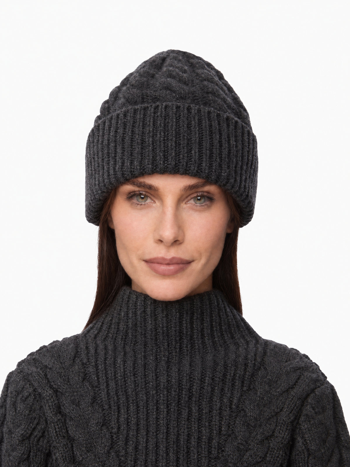 Bonnet tricoté en laine - Gris