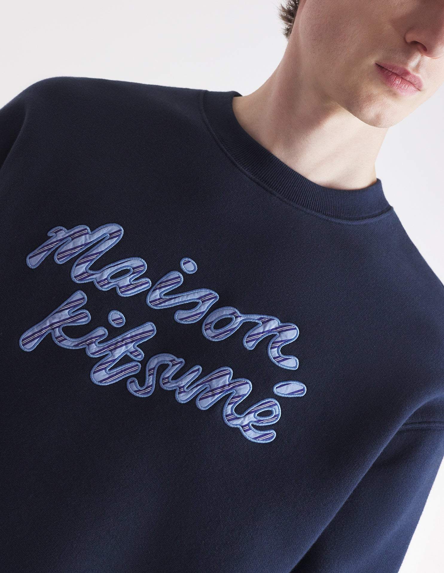 Round-neck sweatshirt with embroidered logo on front - Navy