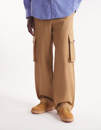 Cargo trousers with embroidery on back pocket - Chino Beige