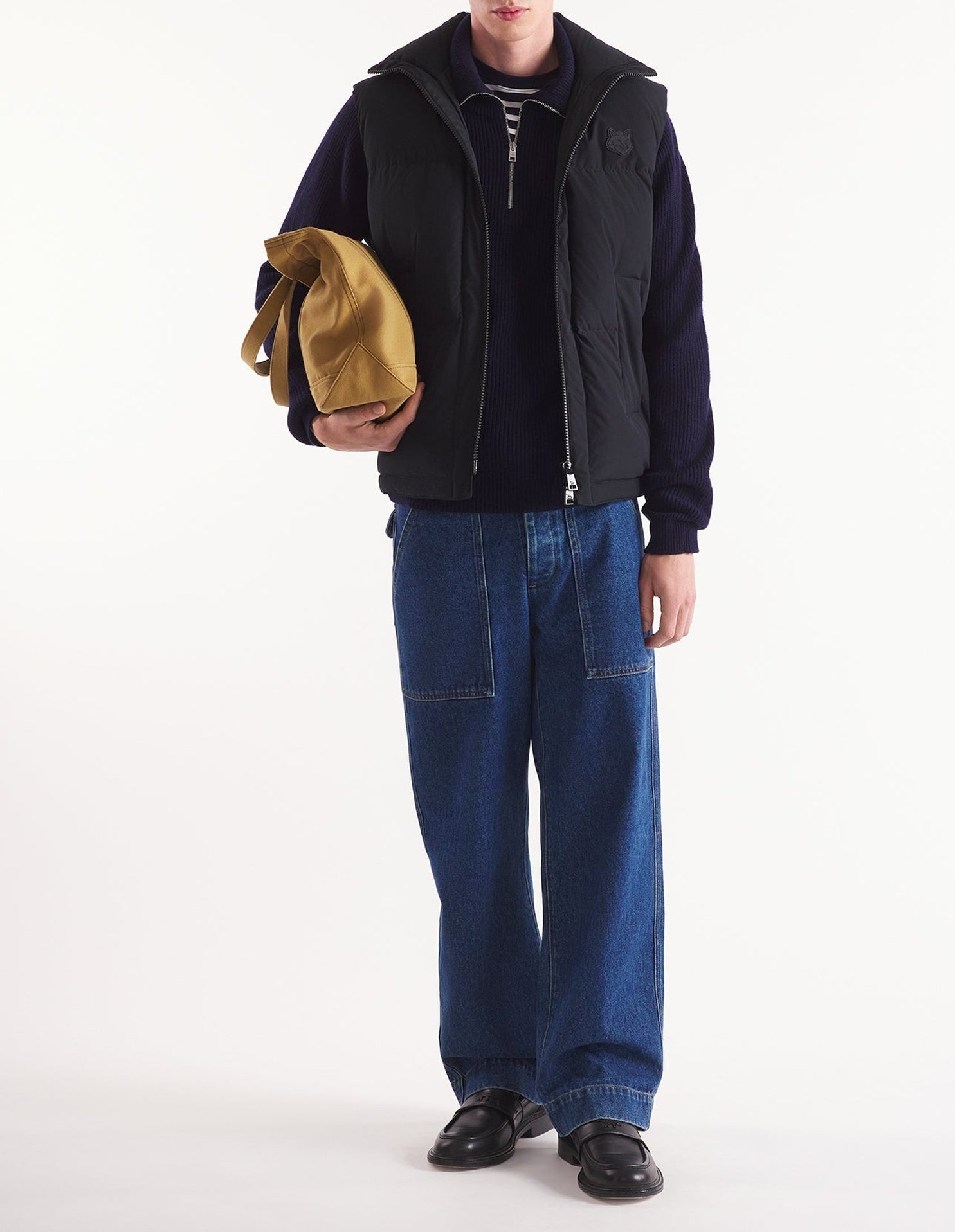 Sleeveless padded jacket with crest - Black