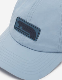 Cap with badge - Placid