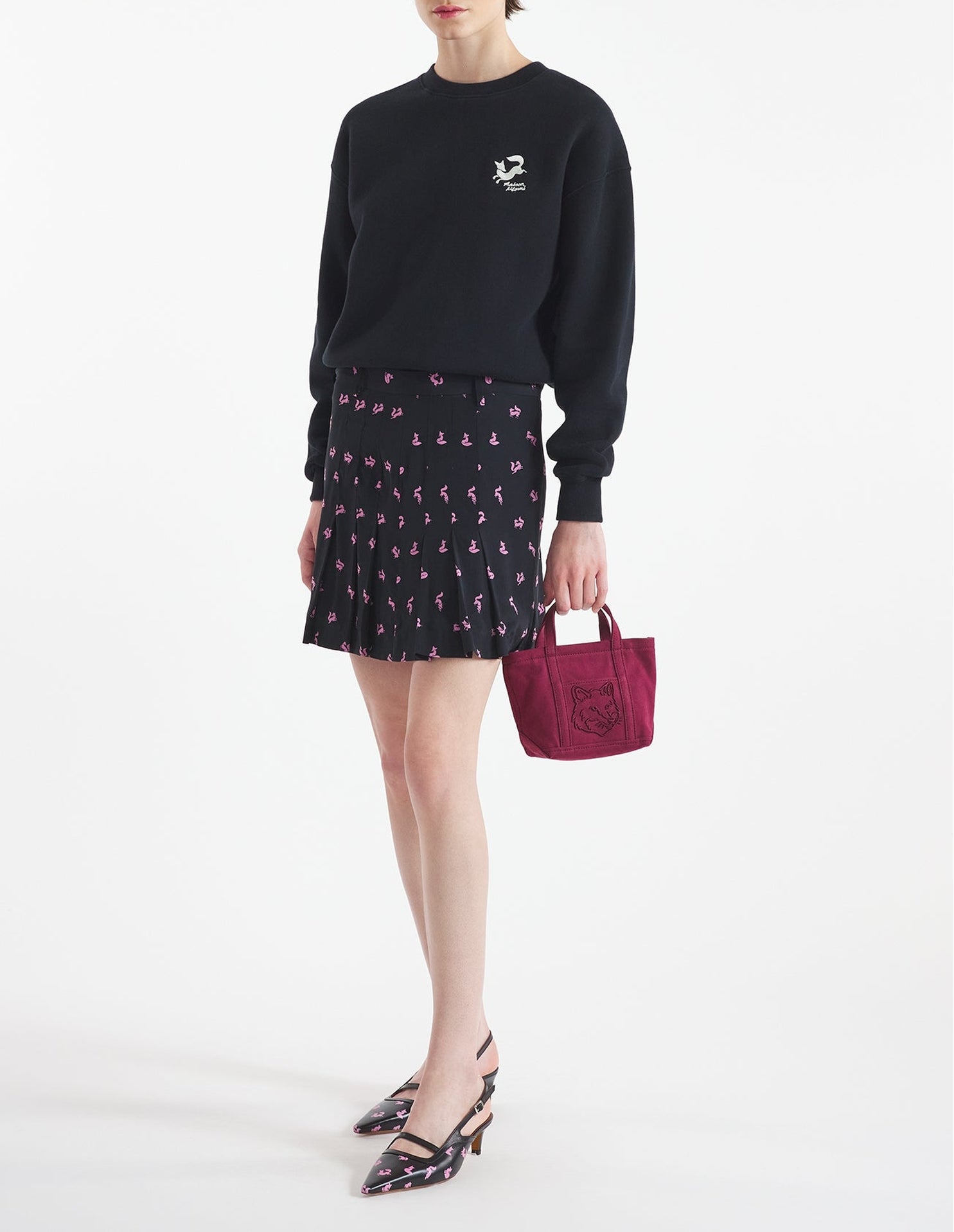 Sweatshirt à col rond avec broderie à l'avant - Black