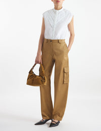 Sleeveless blouse with embroidery - White