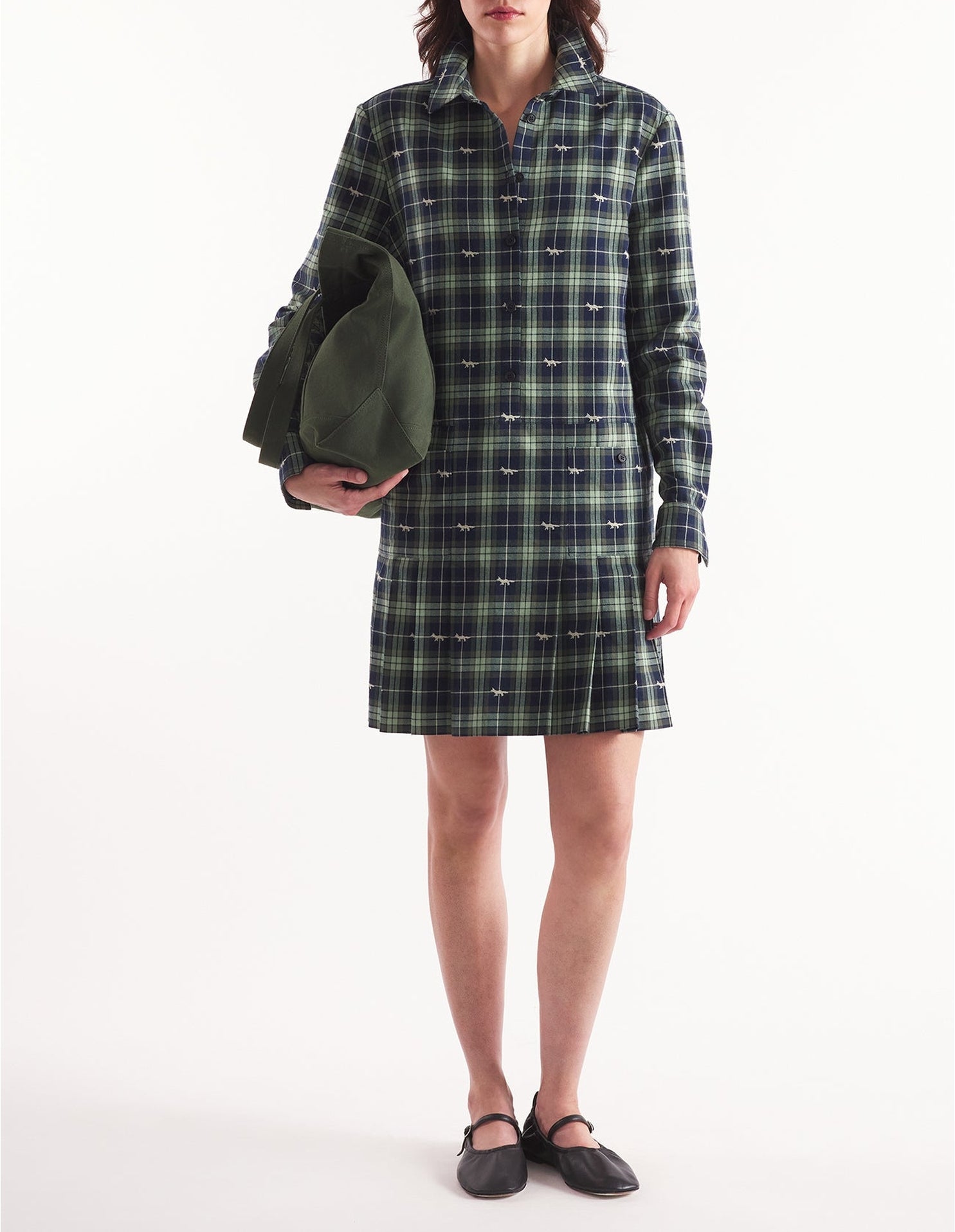 Robe chemise courte et plissée - Navy & Ash Tree