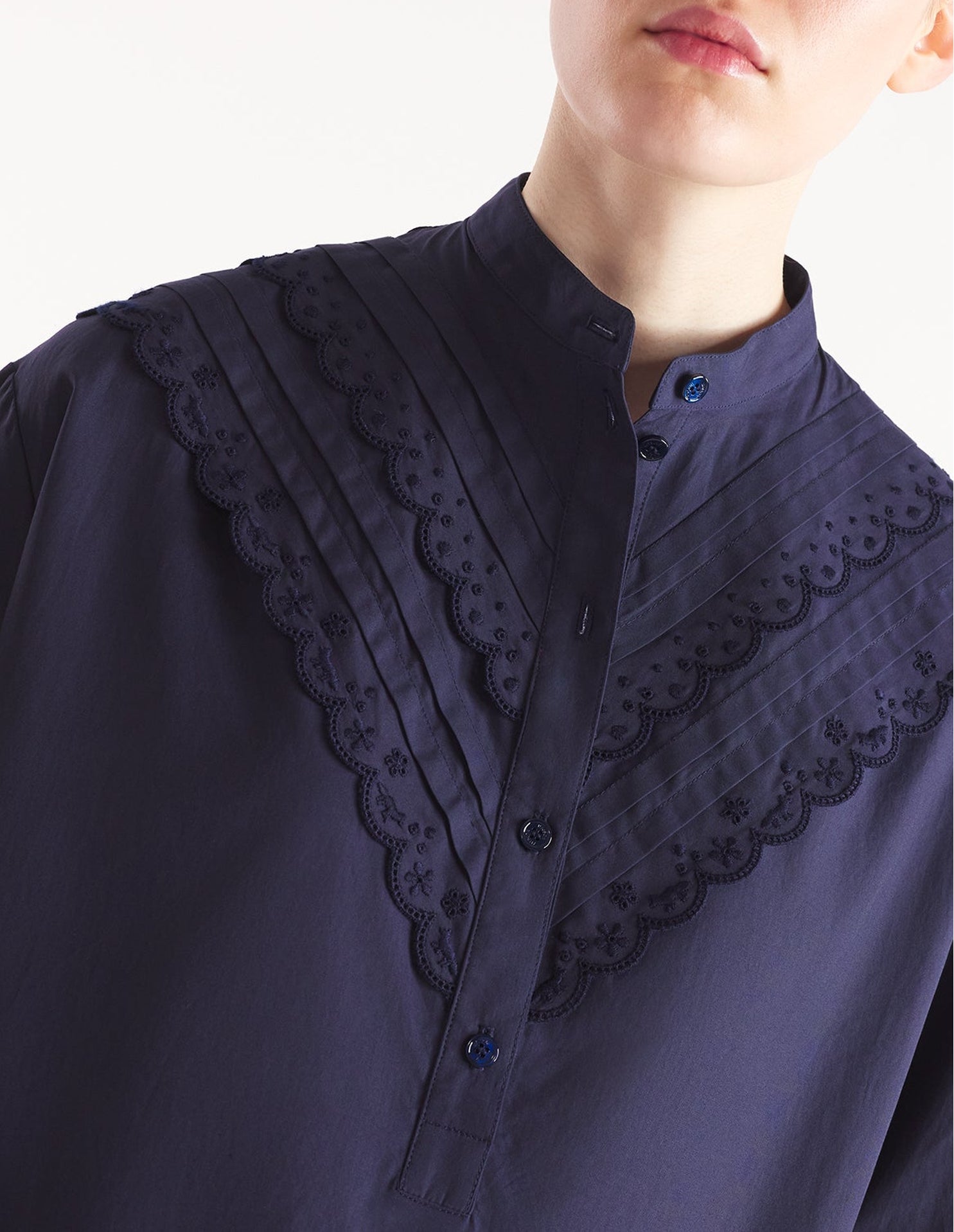 Robe chemise avec broderies anglaises - Navy