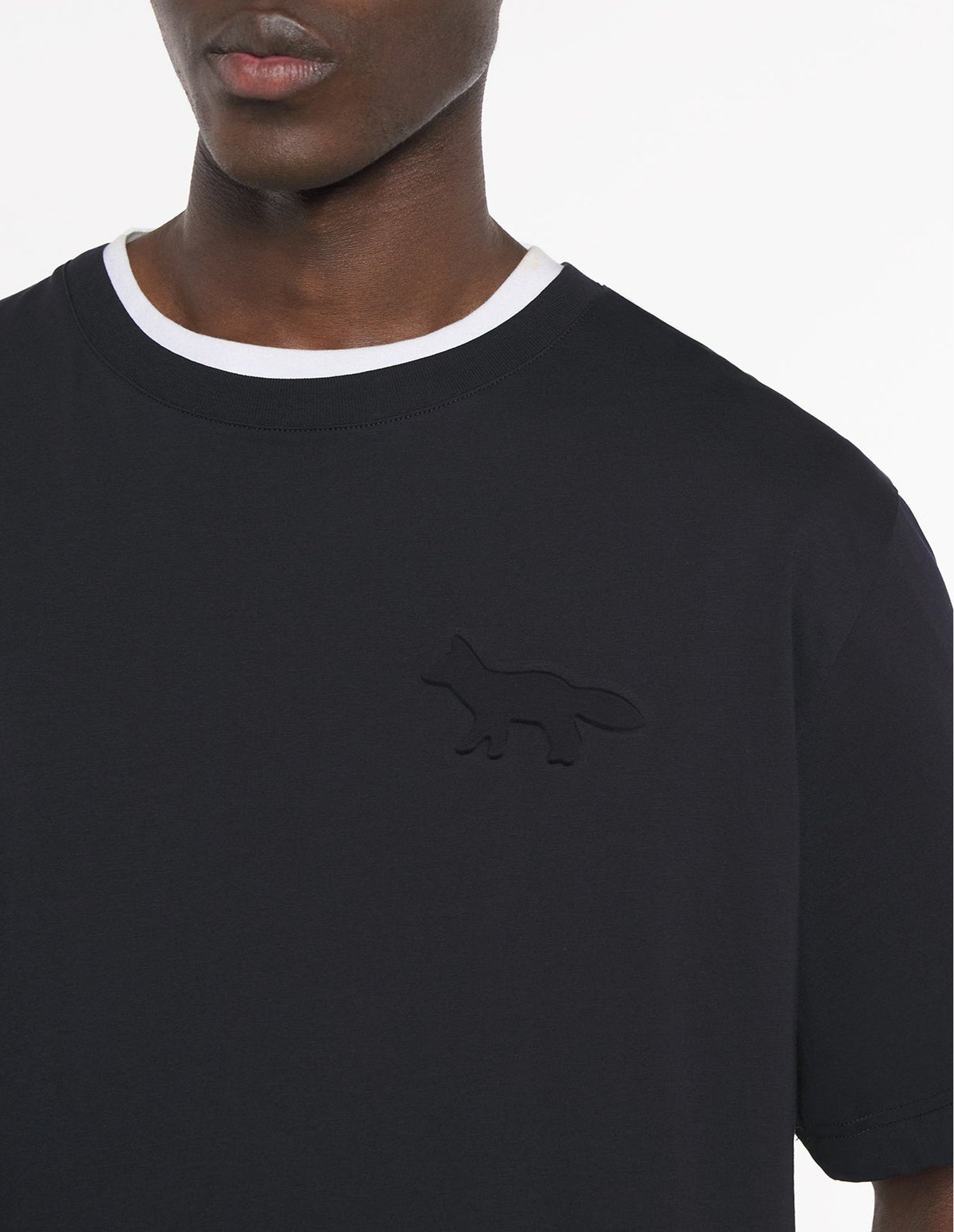 Oversized embossed T-shirt - Black