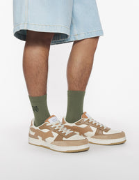 Socks with embroidered patch - Bay Leaf