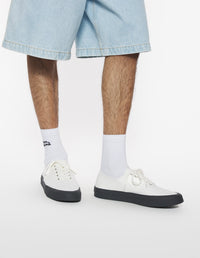 Baskets en toile à lacets - White