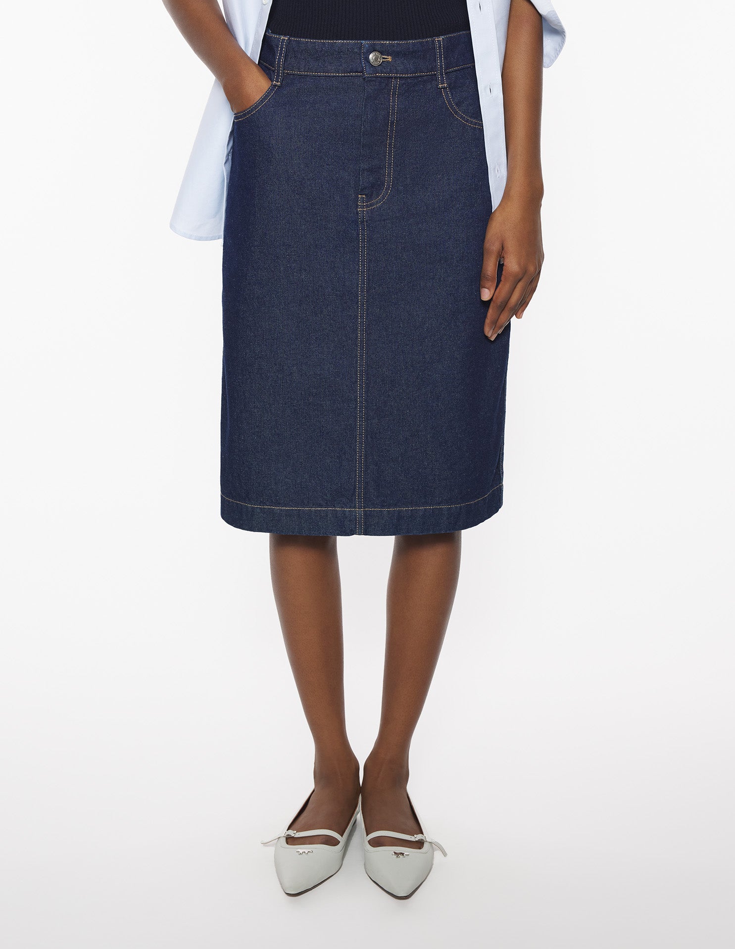 Jupe droite longueur midi avec broderie en denim - Indigo