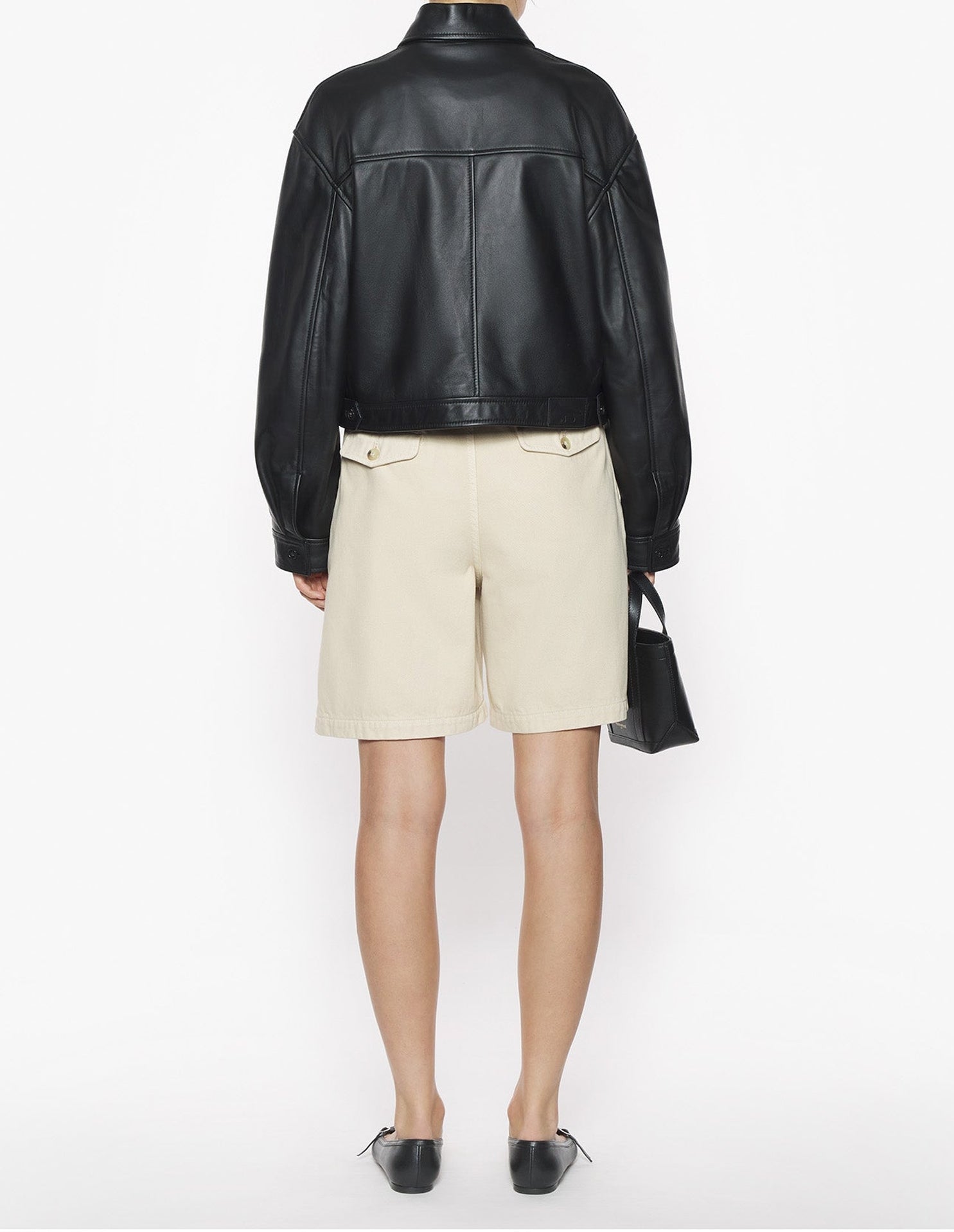 Short zipped leather jacket - Black