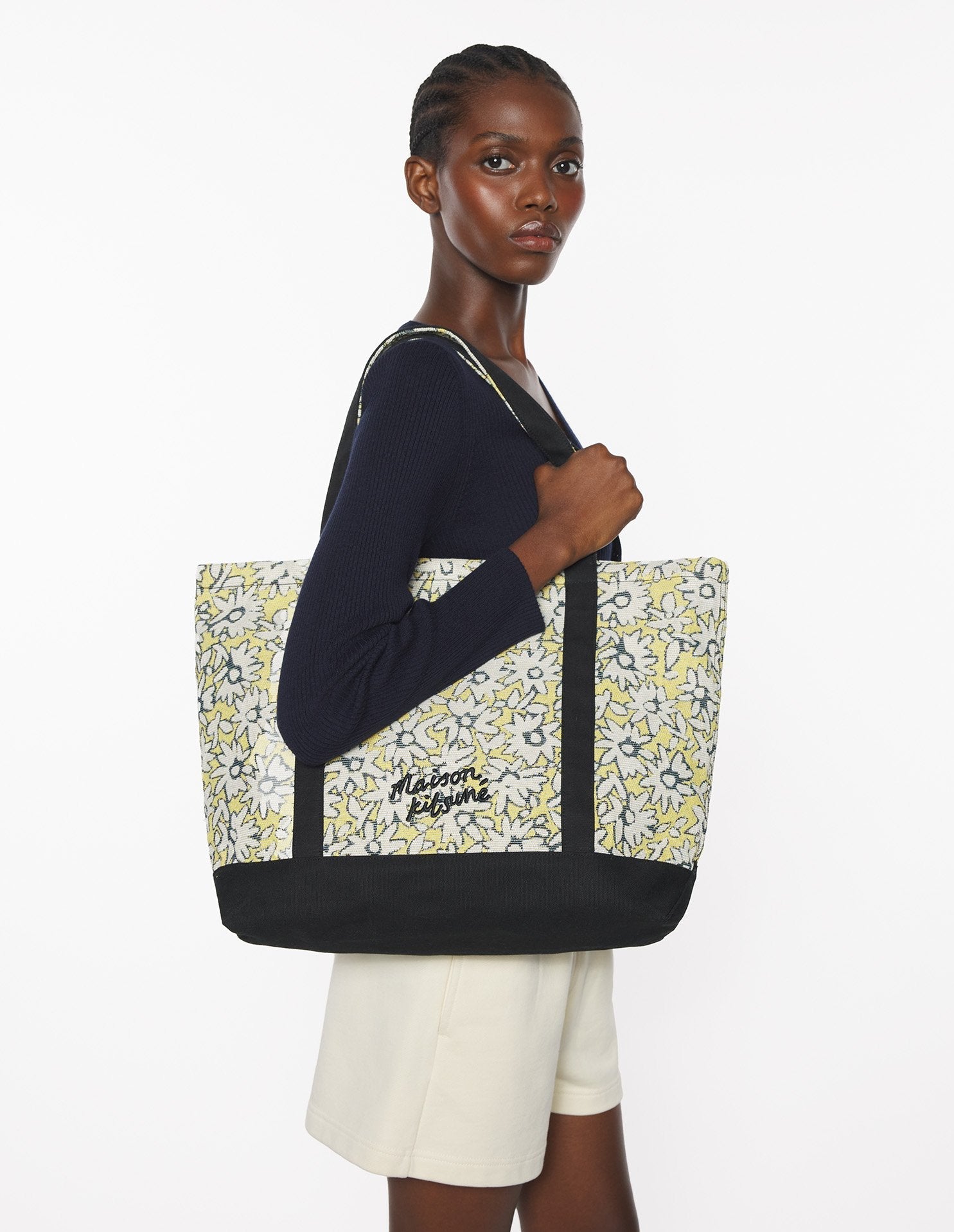 Daisy Field Large Jacquard Tote - Mimosa Print